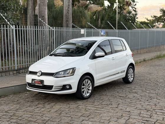 VOLKSWAGEN FOX 1.6 MSI TOTAL FLEX CONNECT 4P MANUAL VOLKSWAGEN FOX 1.6 MSI TOTAL FLEX CONNECT 4P MANUAL